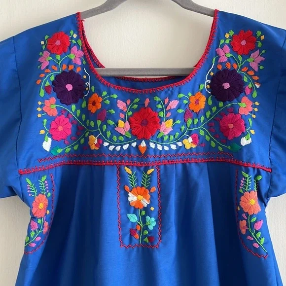 Vintage Mexican Huipil Hand Embroidered Puebla Dress Blue Floral Embroidery - Picture 3 of 11